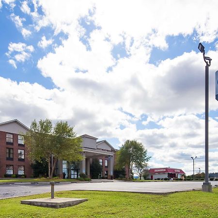 Best Western Lake Cumberland Inn Monticello Εξωτερικό φωτογραφία