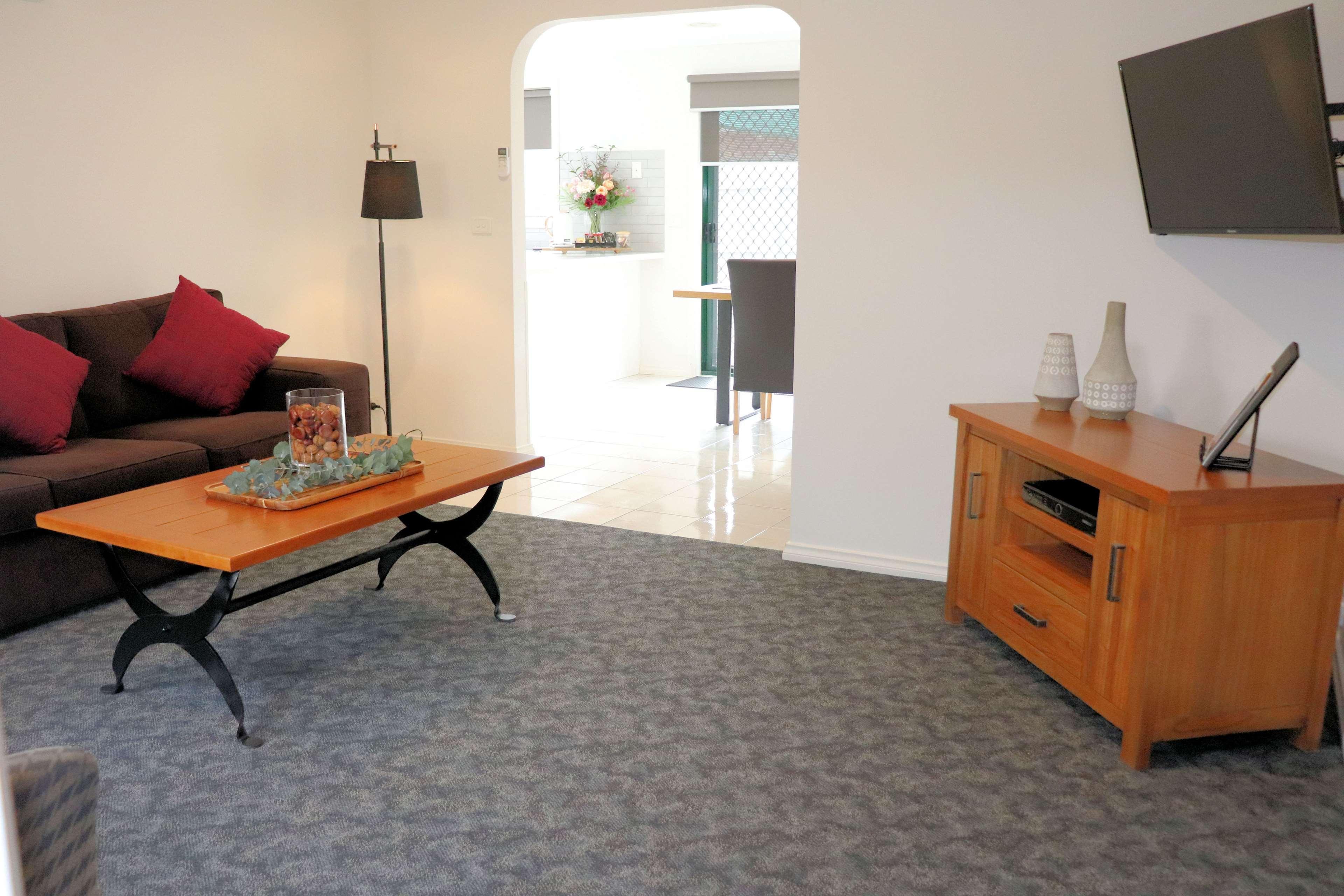 Best Western Lake Cumberland Inn Monticello Εξωτερικό φωτογραφία