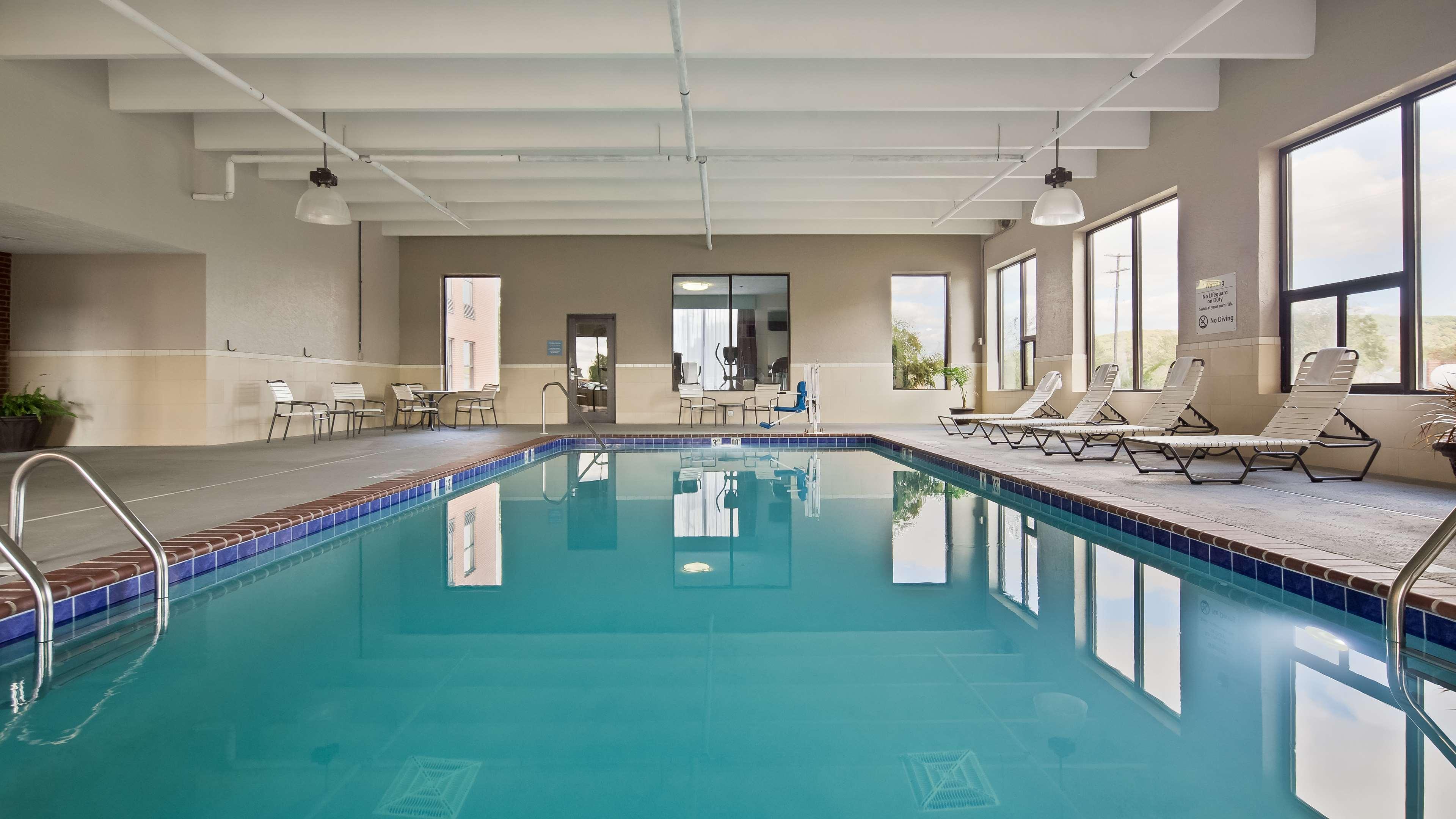 Best Western Lake Cumberland Inn Monticello Εξωτερικό φωτογραφία