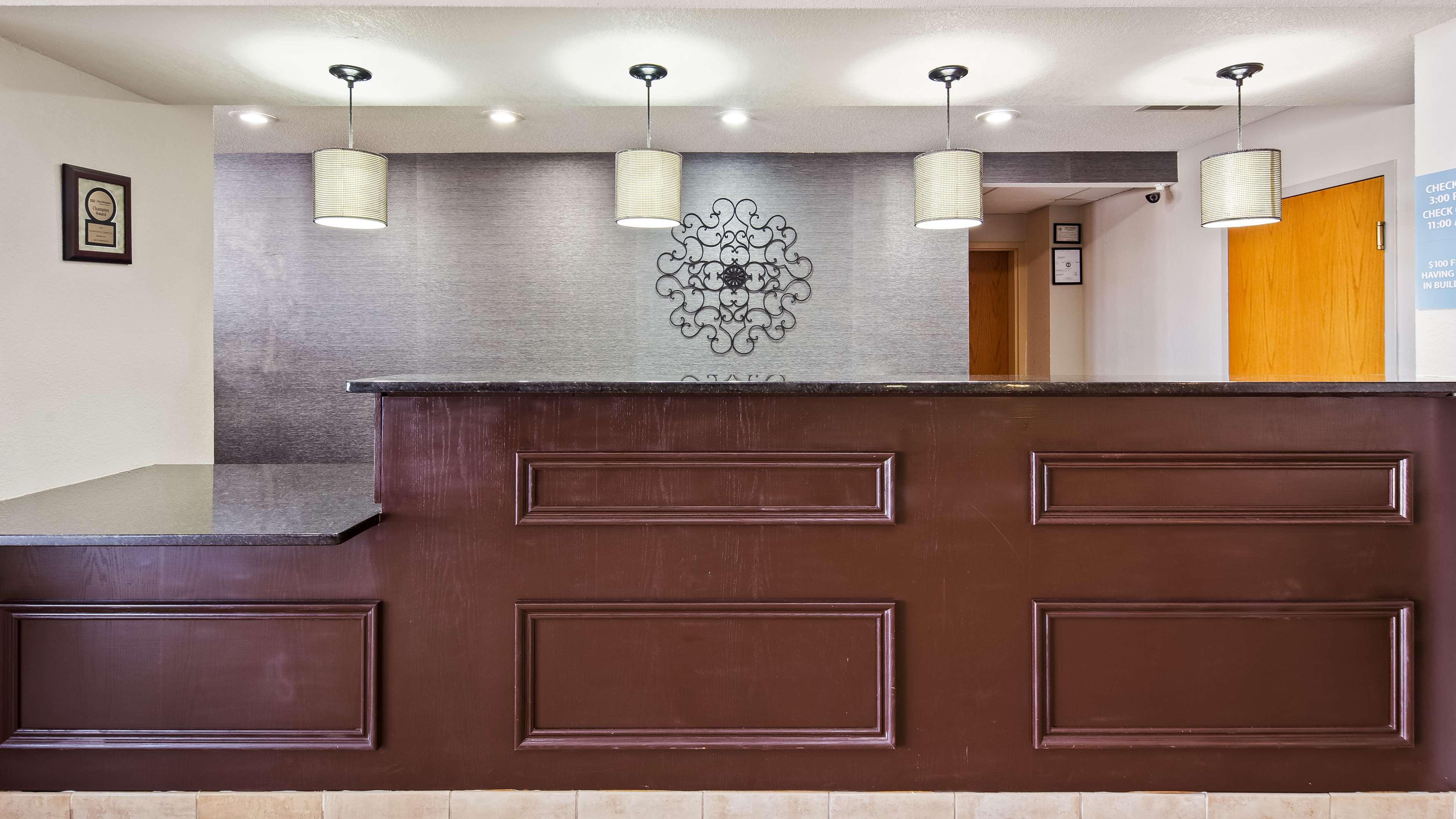 Best Western Lake Cumberland Inn Monticello Εξωτερικό φωτογραφία